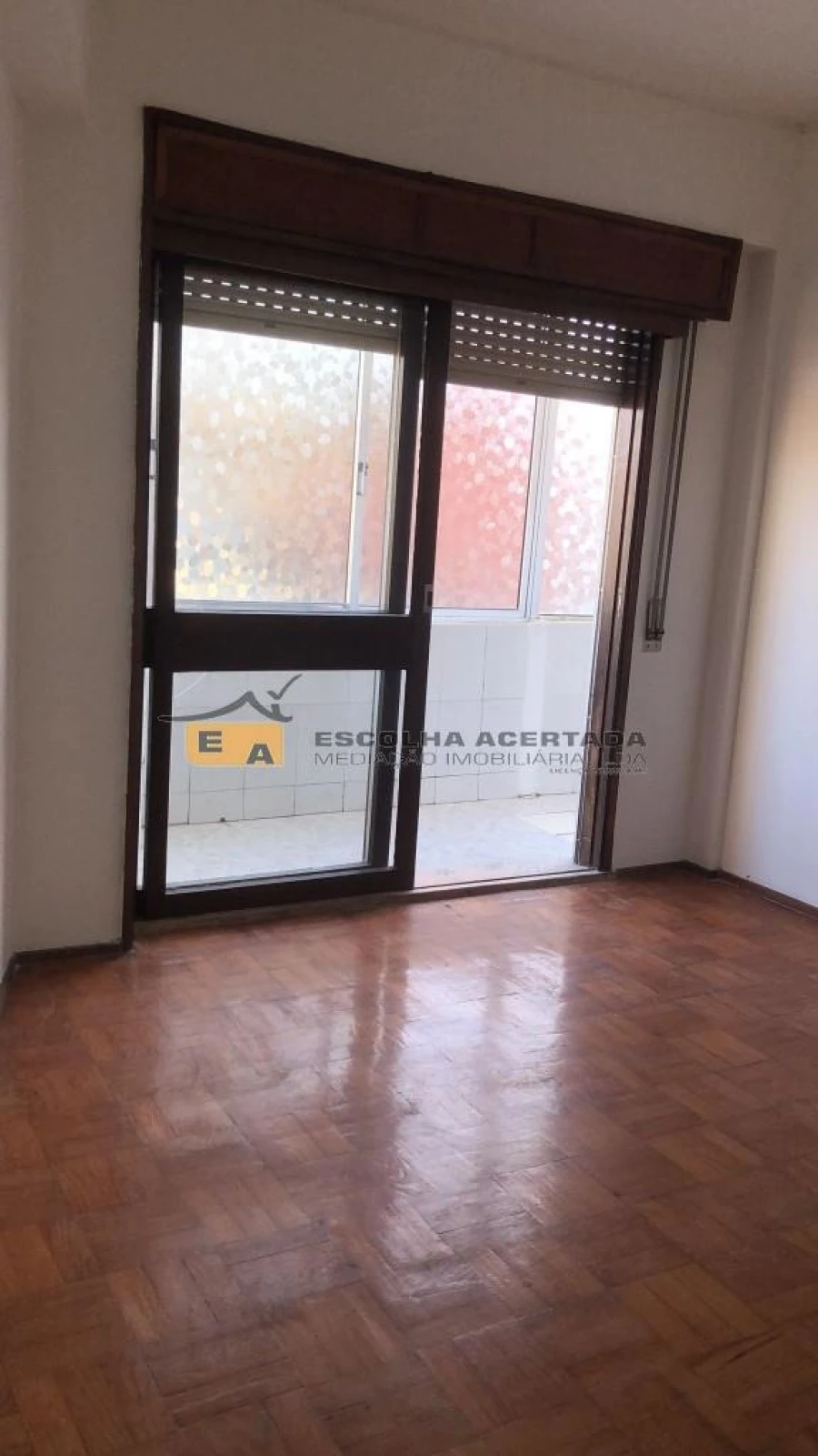 Apartamento T1 para Venda em Paranhos Foto 4