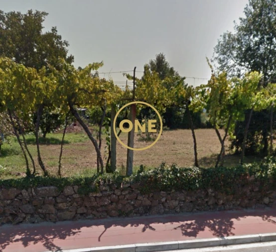 Terreno para Venda em Esmeriz e Cabeçudos Foto 2