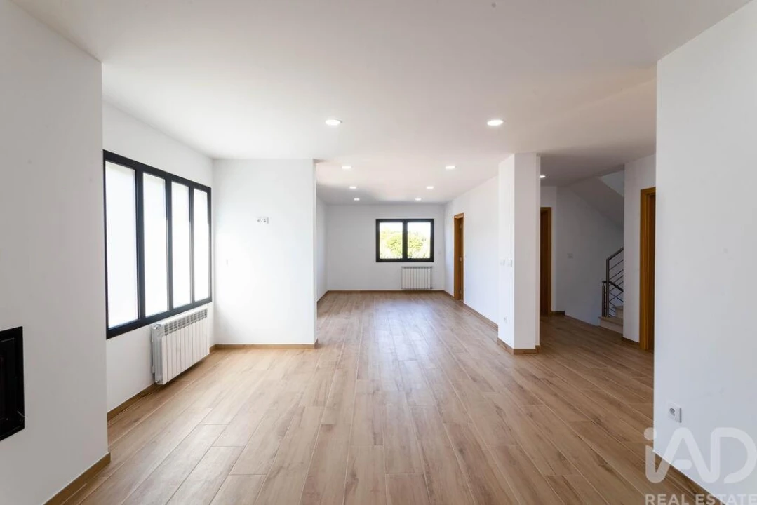 Moradia T4 para Venda em Arcos e Mogofores Foto 19