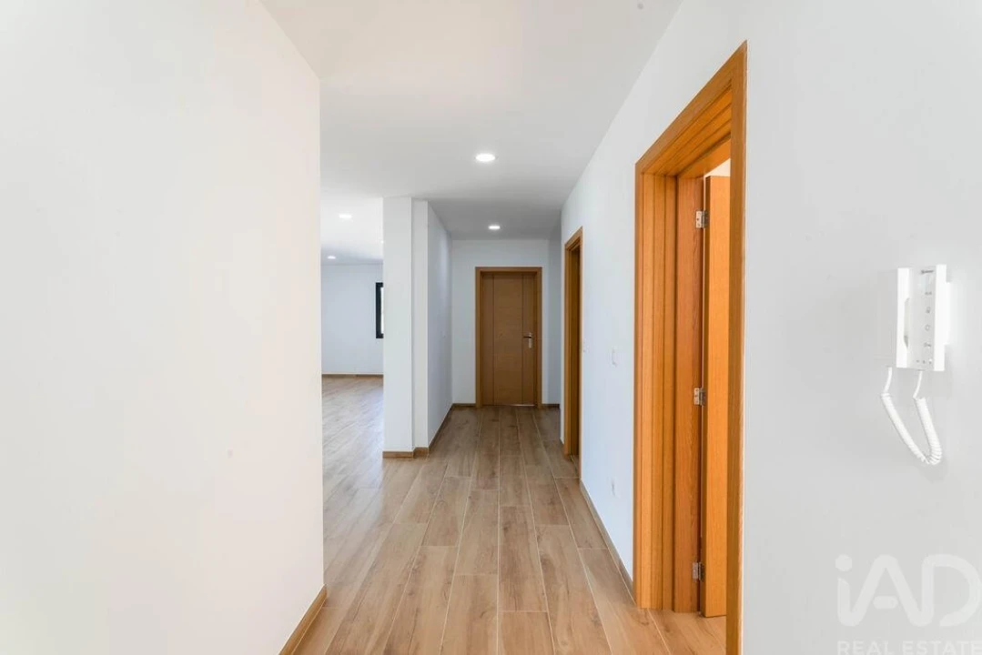 Moradia T4 para Venda em Arcos e Mogofores Foto 18