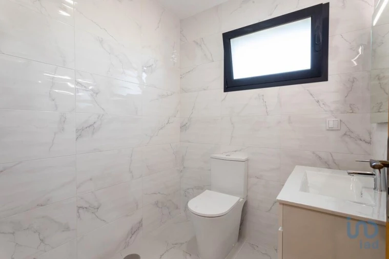 Moradia T4 para Venda em Arcos e Mogofores Foto 5