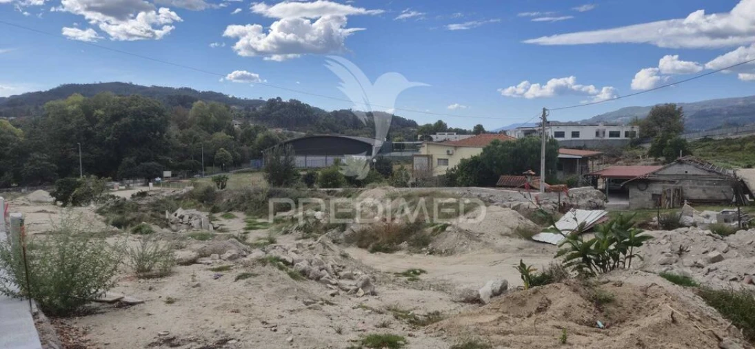 Terreno para Venda em Azias Foto 2