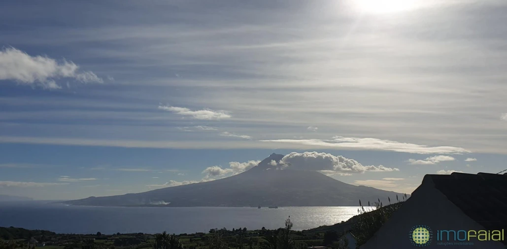 Moradia T2 para Venda em Pedro Miguel Foto 9
