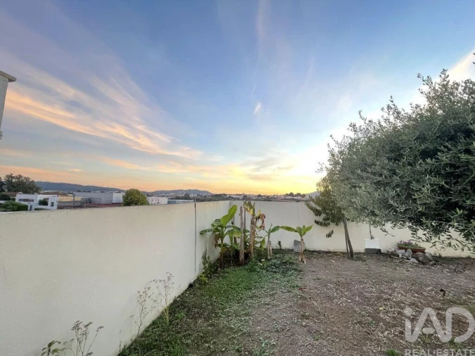 Moradia T3 para Venda em Tamel (São Verissimo) Foto 28