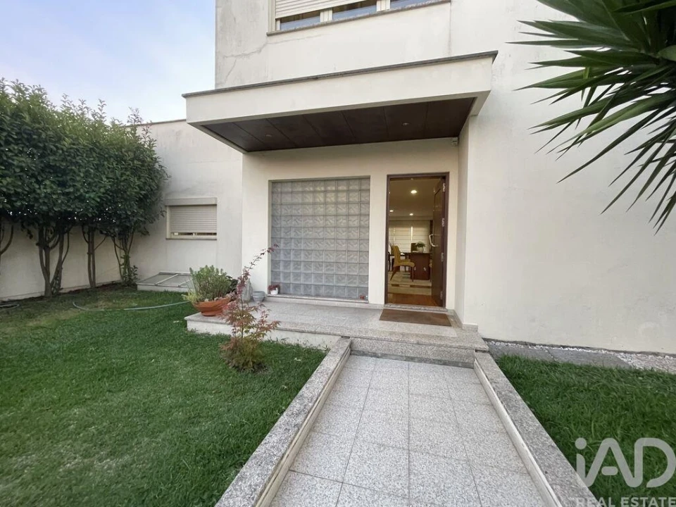 Moradia T3 para Venda em Tamel (São Verissimo) Foto 37