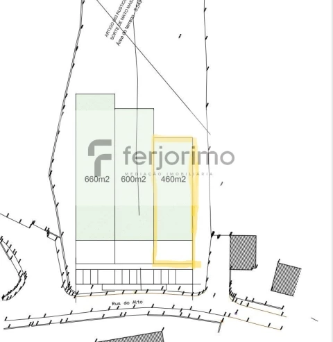 Armazém para Venda em Lordelo