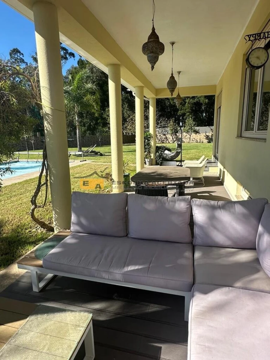 Moradia T4 para Venda em Modivas Foto 3