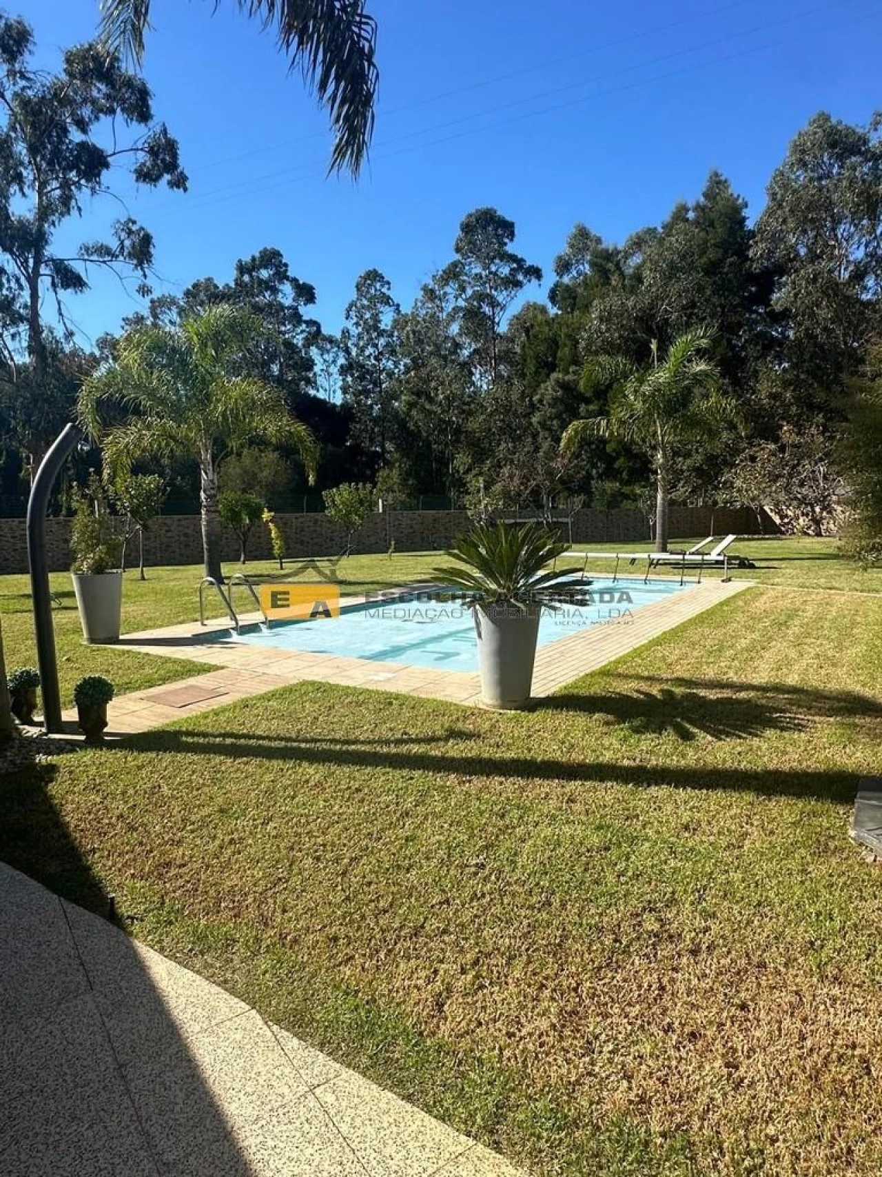 Moradia T4 para Venda em Modivas Foto 2