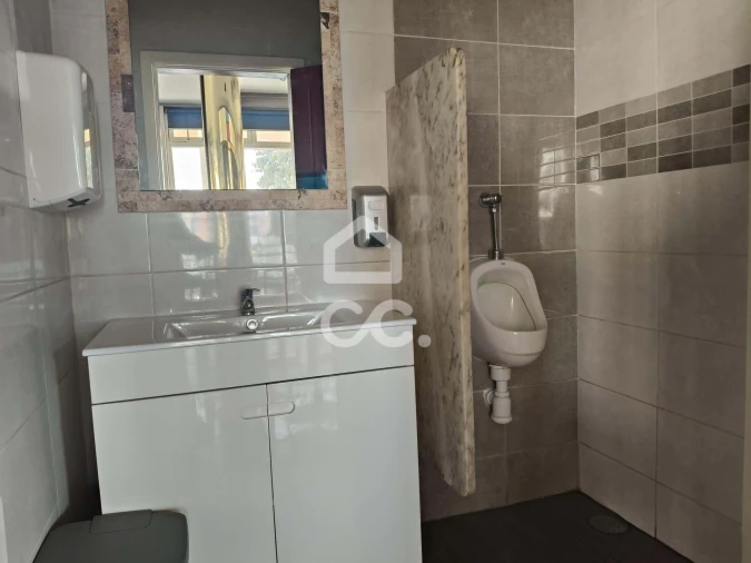 Negócio para Venda em Aguas Santas Foto 15