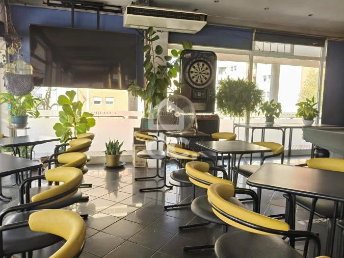 Negócio para Venda em Aguas Santas Foto 23