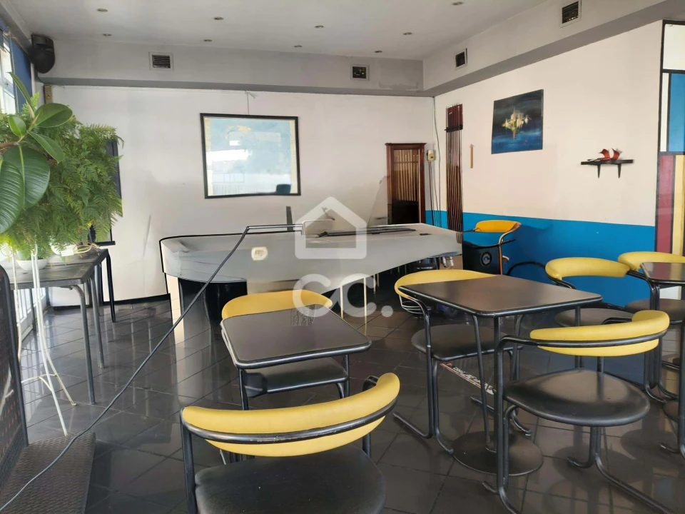 Negócio para Venda em Aguas Santas Foto 18