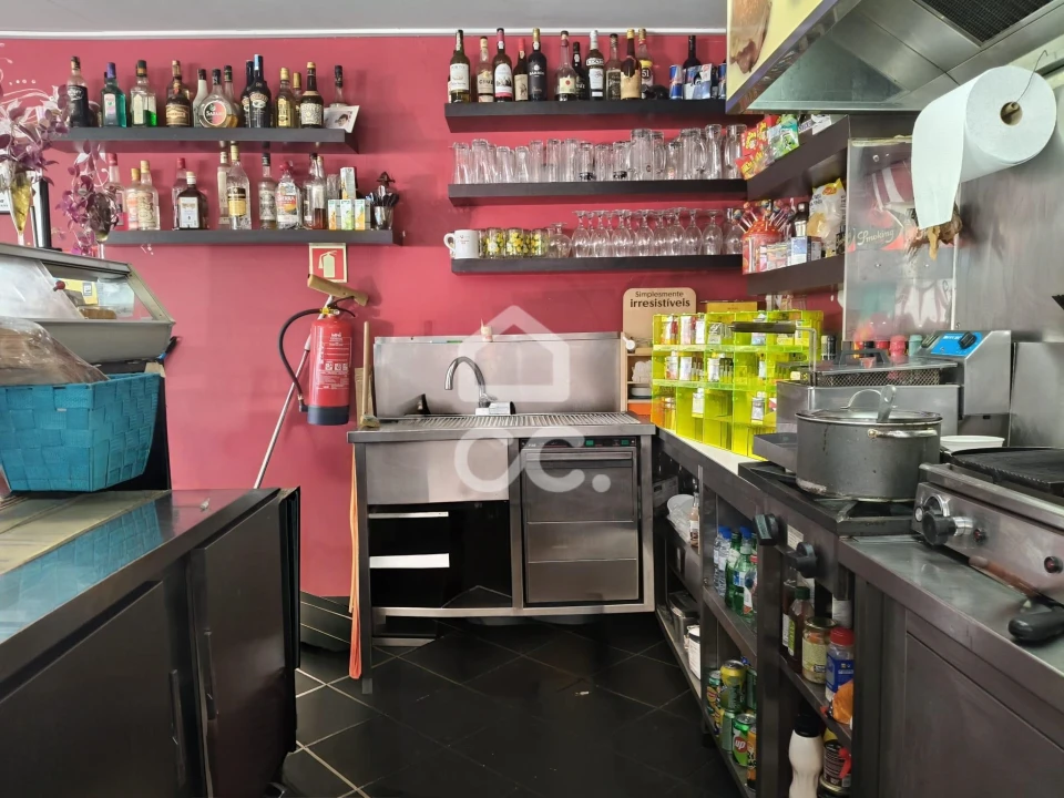 Negócio para Venda em Aguas Santas Foto 7