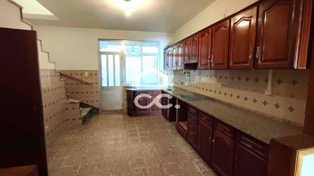 Moradia T4 para Venda em Beringel Foto 1