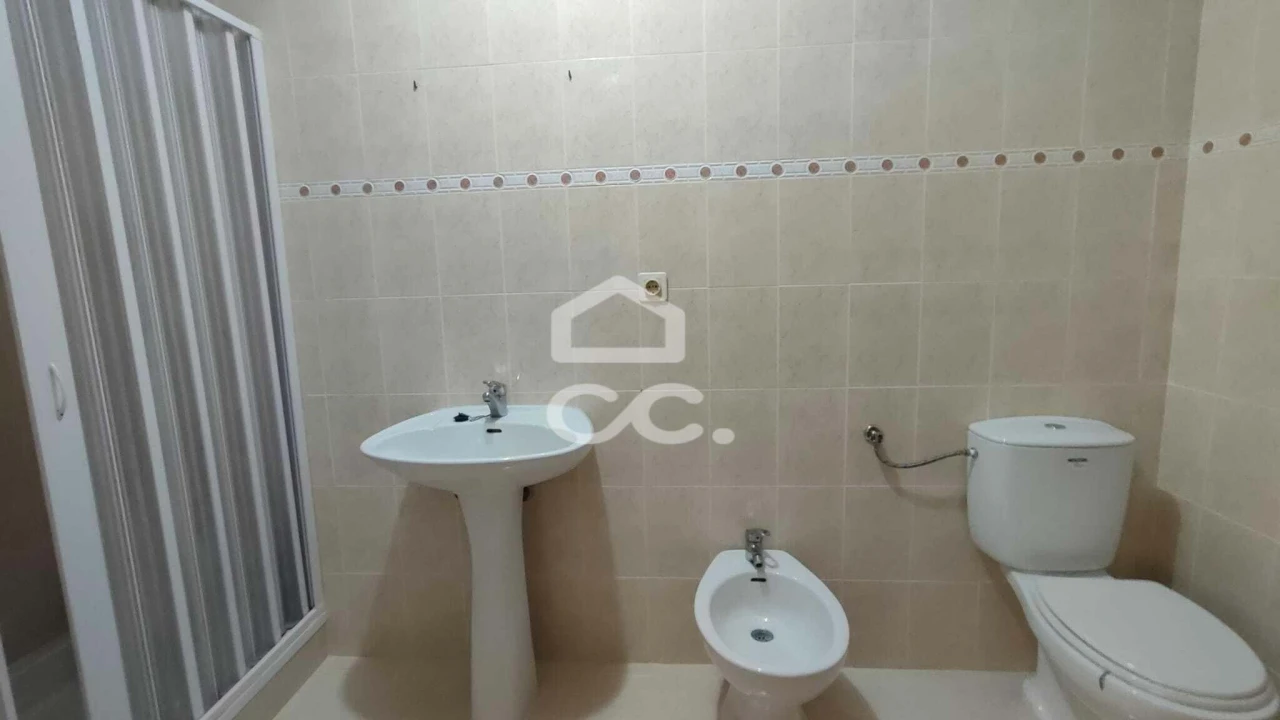 Moradia T4 para Venda em Beringel Foto 6