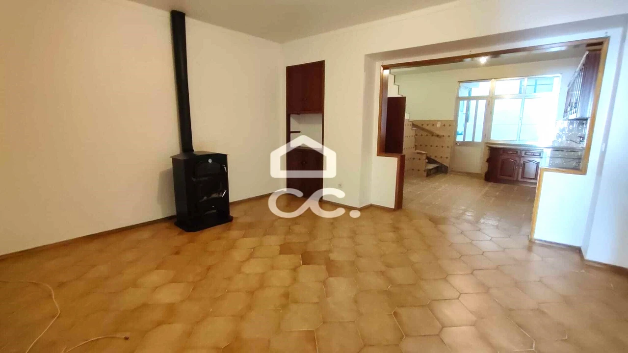 Moradia T4 para Venda em Beringel Foto 2