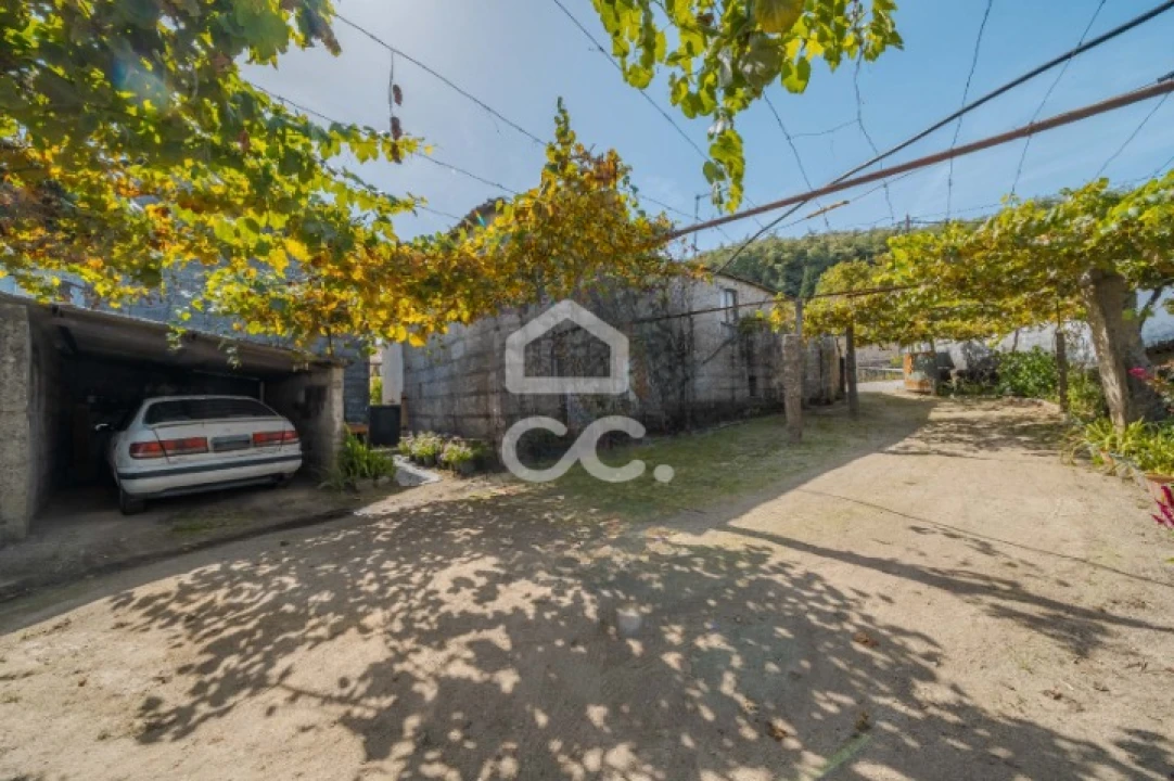 Moradia T2 para Venda em Figueiras e Covas Foto 3