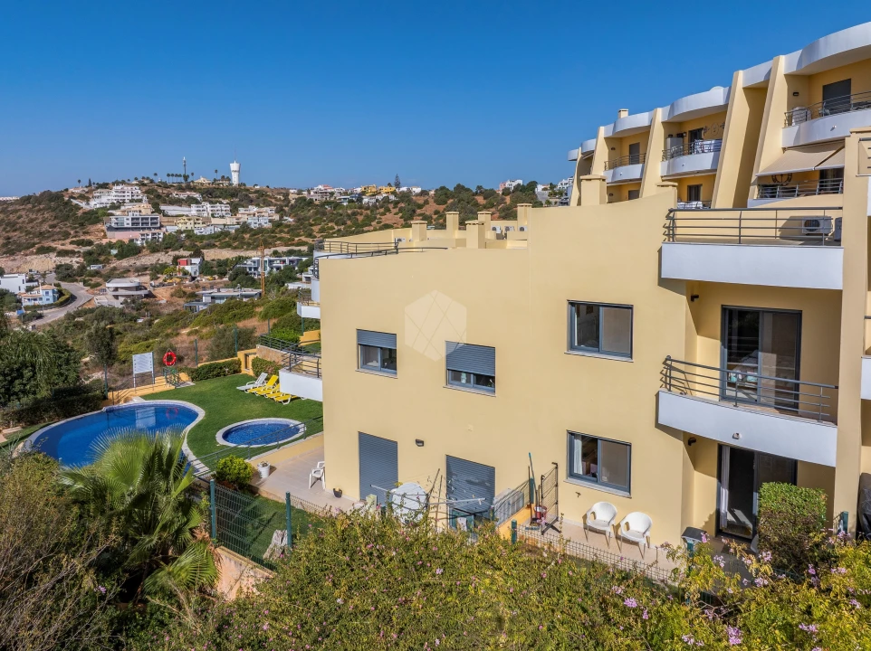 Moradia T3 para Venda em Albufeira e Olhos de Água Foto 11