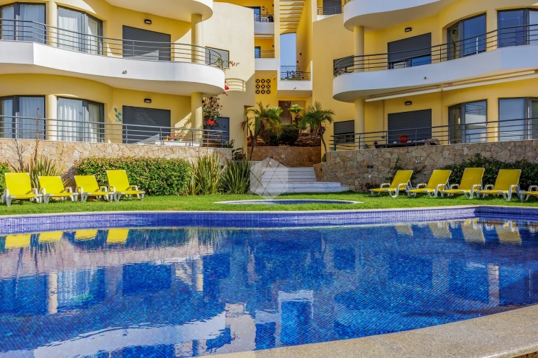 Moradia T3 para Venda em Albufeira e Olhos de Água Foto 5