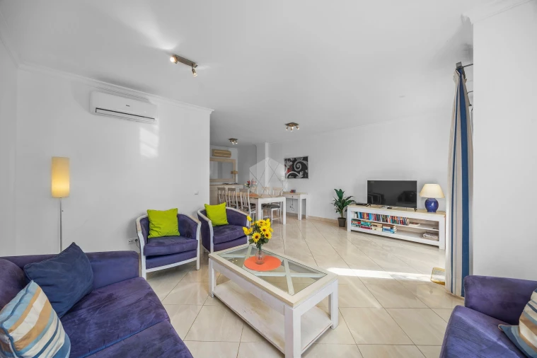 Moradia T3 para Venda em Albufeira e Olhos de Água Foto 4