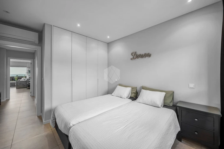 Apartamento T2 para Venda em Albufeira e Olhos de Água Foto 18