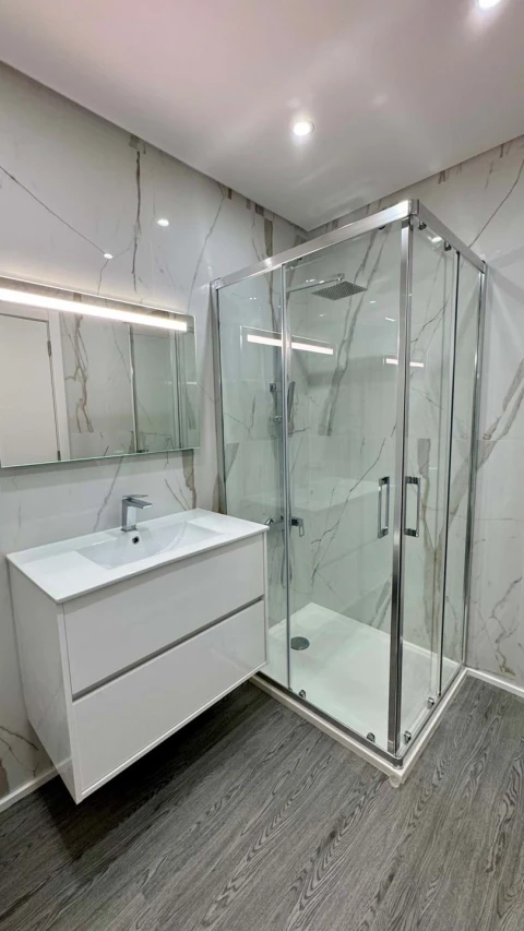 Apartamento T3 para Venda em Quelfes