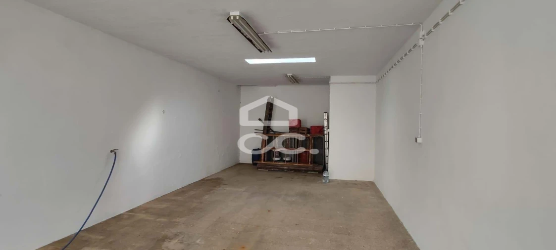 Garagem para Venda em Baixa da Banheira e Vale da Amoreira Foto 8