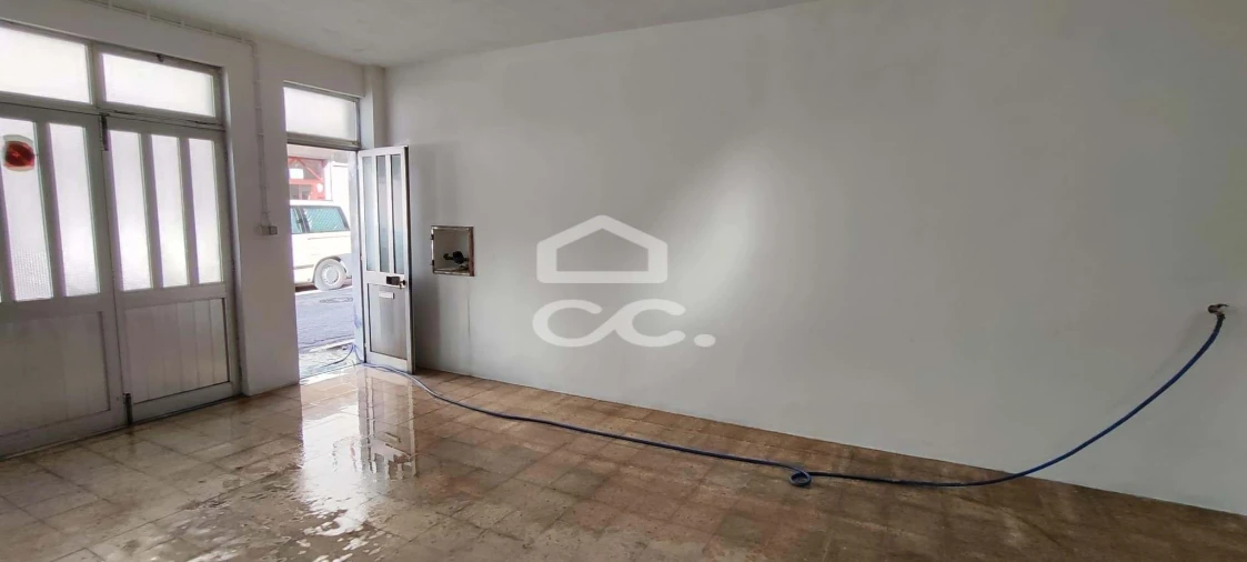 Garagem para Venda em Baixa da Banheira e Vale da Amoreira Foto 9