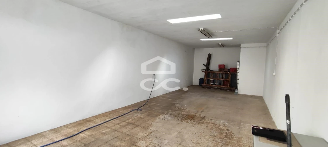 Garagem para Venda em Baixa da Banheira e Vale da Amoreira Foto 7