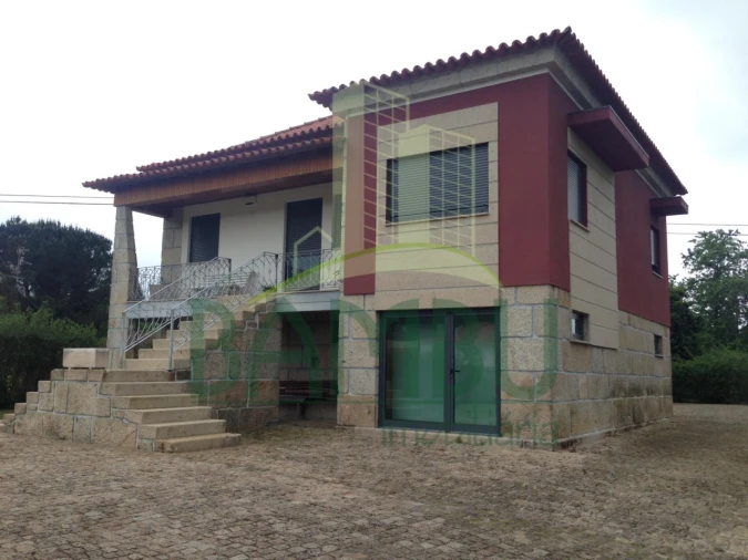 Moradia T3 para Venda em Cerdal Foto 2