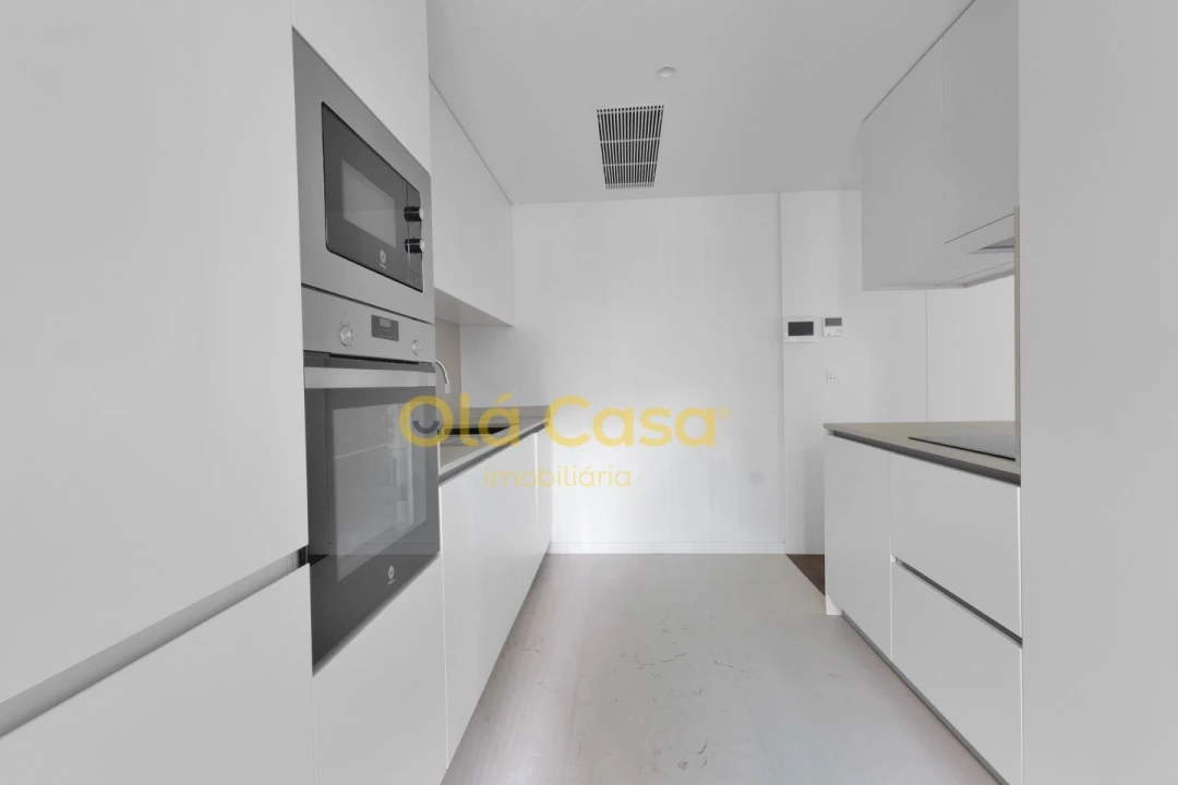 Apartamento T1 para Venda em Cedofeita, Santo Ildefonso, Sé, Miragaia, São Nicolau e Vitória Foto 7
