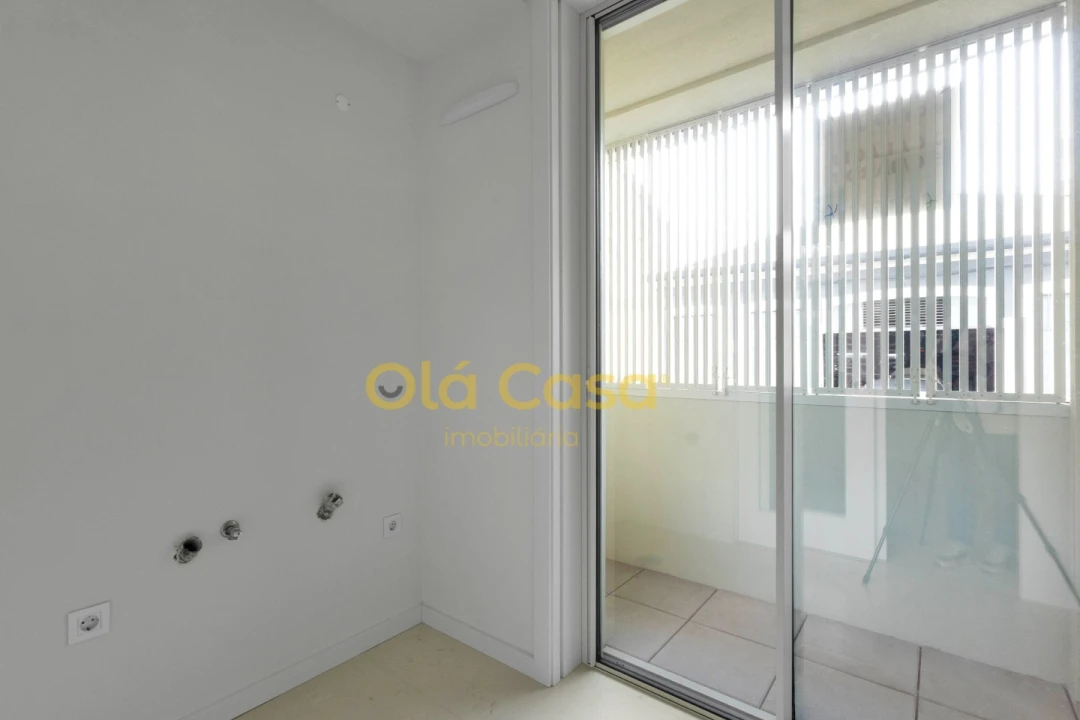 Apartamento T1 para Venda em Cedofeita, Santo Ildefonso, Sé, Miragaia, São Nicolau e Vitória Foto 13