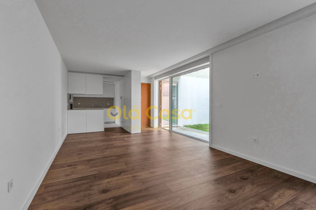Apartamento T1 para Venda em Cedofeita, Santo Ildefonso, Sé, Miragaia, São Nicolau e Vitória Foto 15