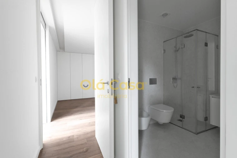 Apartamento T1 para Venda em Cedofeita, Santo Ildefonso, Sé, Miragaia, São Nicolau e Vitória Foto 16