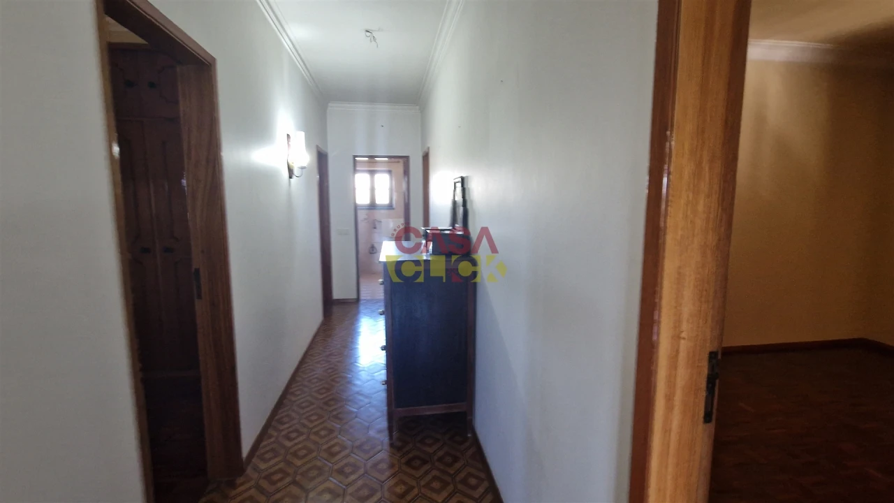 Moradia T6 para Venda em Alcanena e Vila Moreira Foto 92