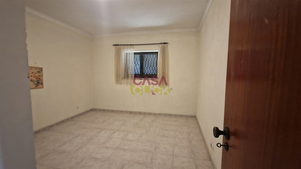 Moradia T6 para Venda em Alcanena e Vila Moreira Foto 77