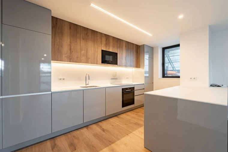 Apartamento T4 para Venda em Matosinhos e Leça da Palmeira Foto 10