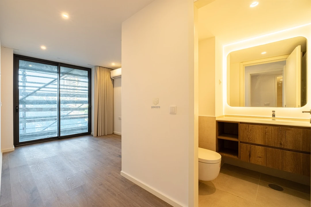 Apartamento T4 para Venda em Matosinhos e Leça da Palmeira Foto 26