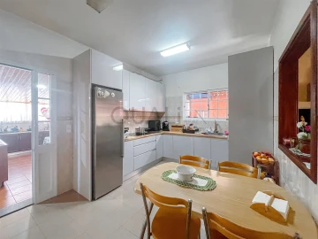 Moradia T5 para Venda em Santo Antonio