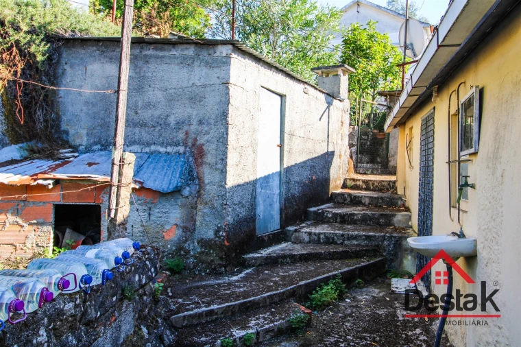 Moradia T3 para Venda em Bordonhos Foto 4