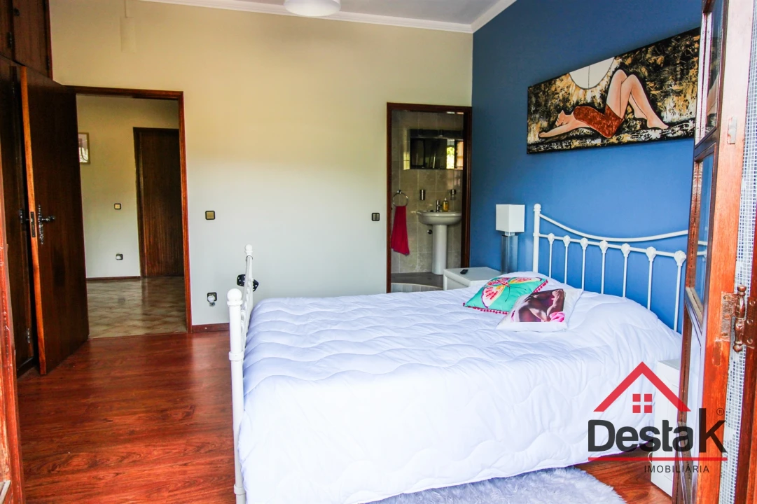 Moradia T6 para Venda em Carvalhais e Candal Foto 32