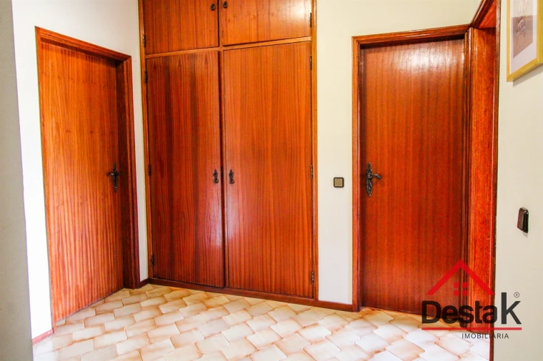 Moradia T6 para Venda em Carvalhais e Candal Foto 29