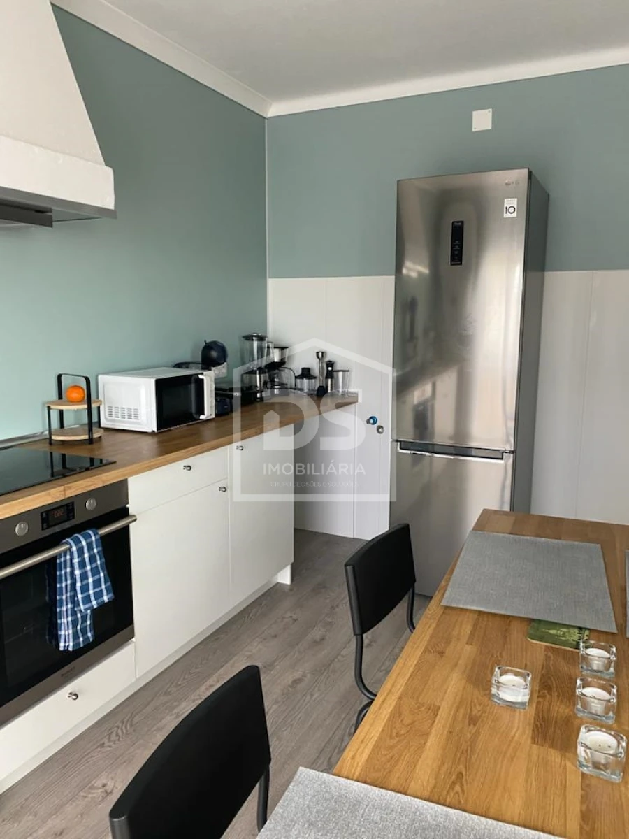 Apartamento T3 para Venda em Marinha Grande Foto 1