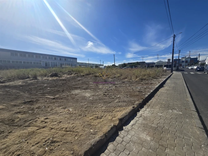 Terreno para Venda em Cacém e São Marcos Foto 15