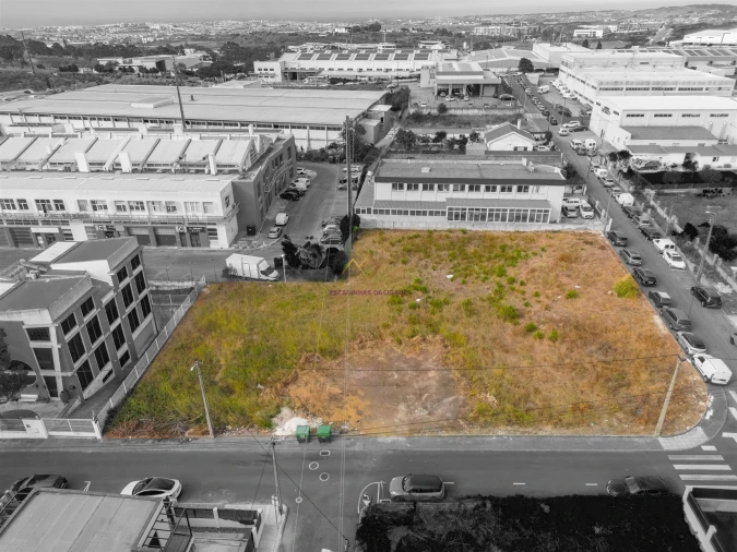 Terreno para Venda em Cacém e São Marcos Foto 2