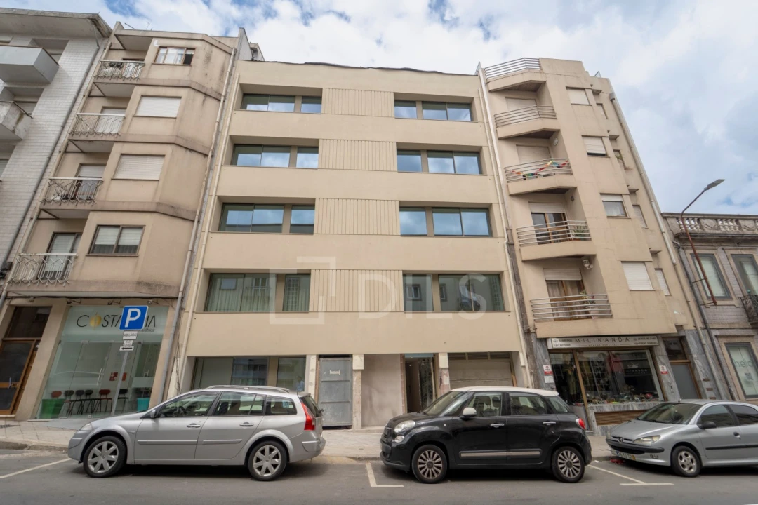 Apartamento T2 para Venda em Bonfim Foto 37