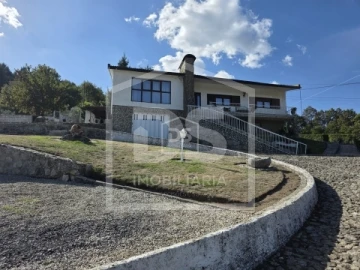 Moradia T4 para Venda em Bigorne, Magueija e Pretarouca