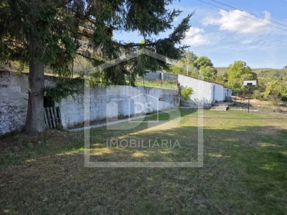 Moradia T4 para Venda em Bigorne, Magueija e Pretarouca Foto 3