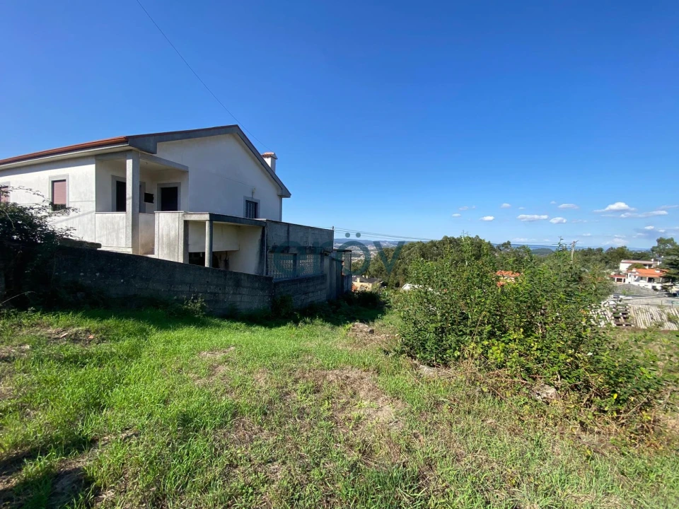 Terreno para Venda em Roriz Foto 7