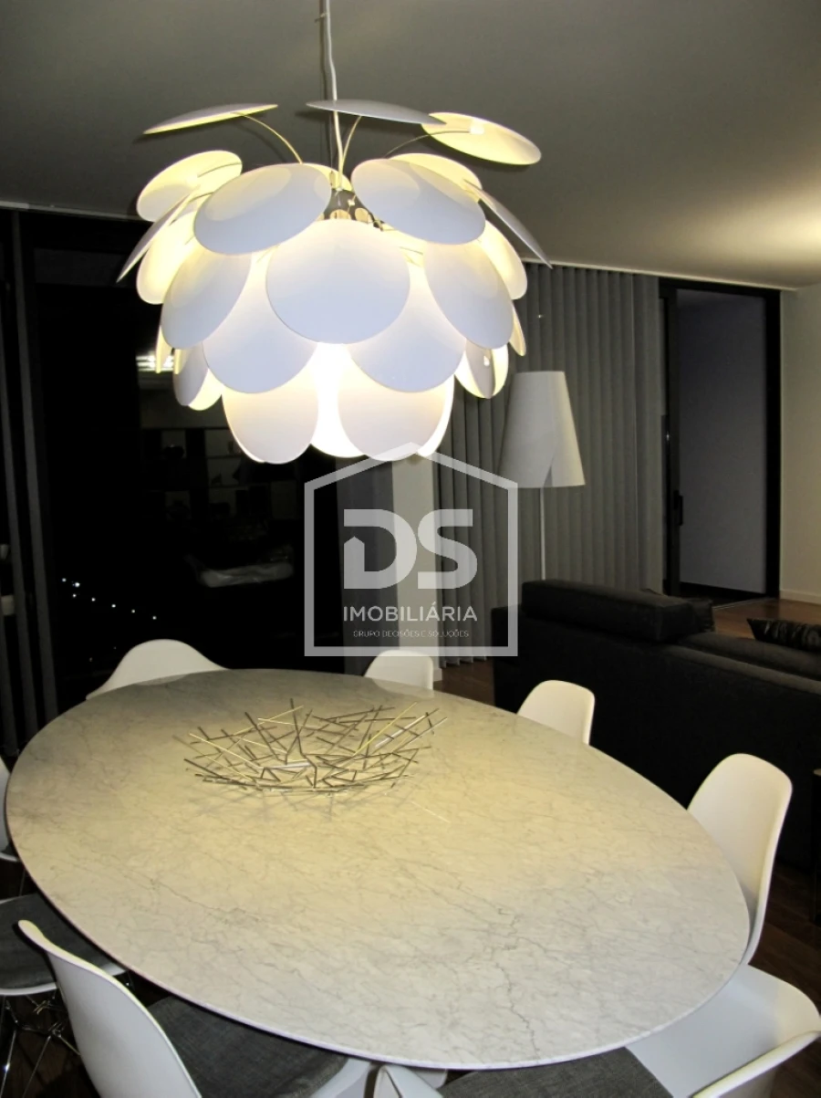 Moradia T3 para Venda em Caniço Foto 3