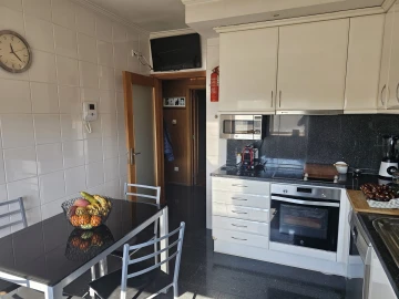 Apartamento T3 para Venda em São Mamede de Infesta e Senhora da Hora